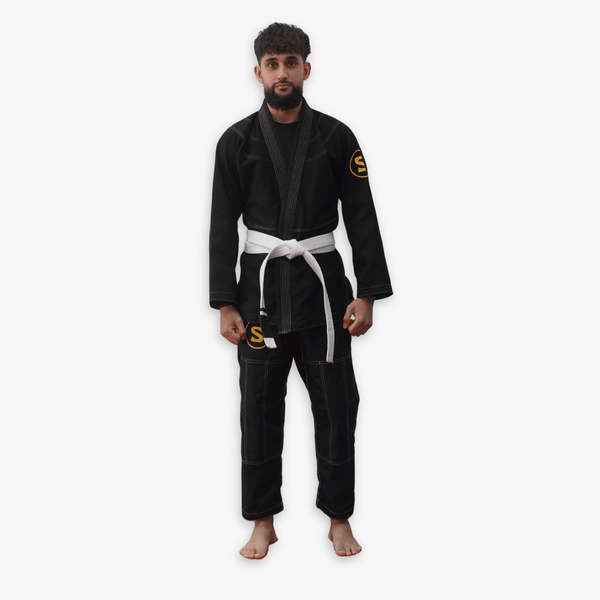 Black gi front view - Sunna Fightwear BJJ kimono for Brazilian Jiu-Jitsu training competition IBJJF approved
